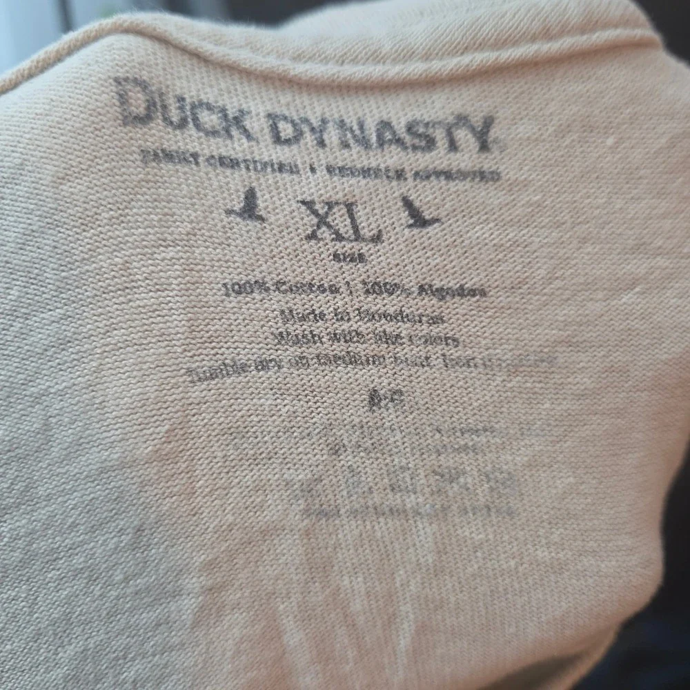 Duck Dynasty A&E Robertson Family Graphic T-Shirt Tan Mens XL Short Sleeve